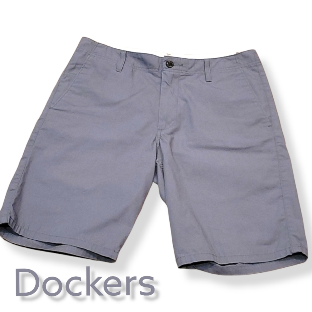 Dockers Straight Fit Khaki Shorts